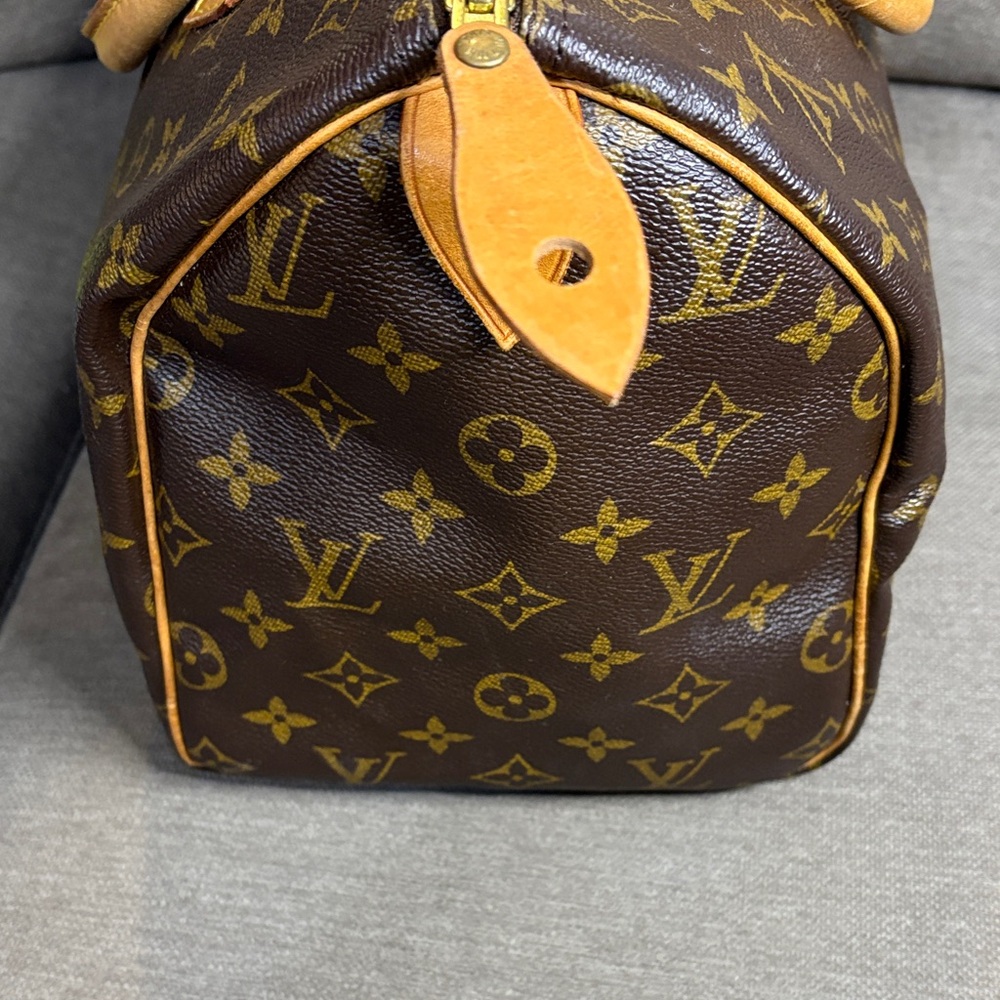 Louis Vuitton Speedy 30 Monogram Authentic COA LegitGrails MB2067 - Picture 7 of 15